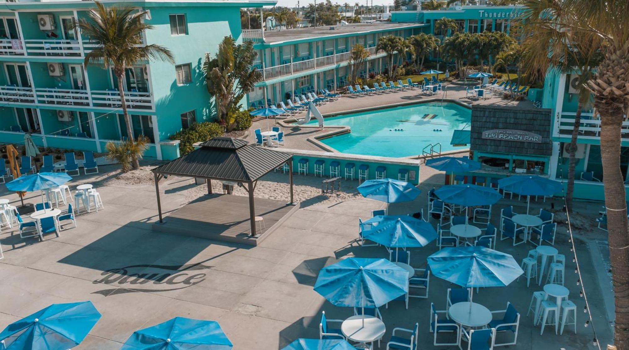 Thunderbird Beach Resort 金银岛 外观 照片