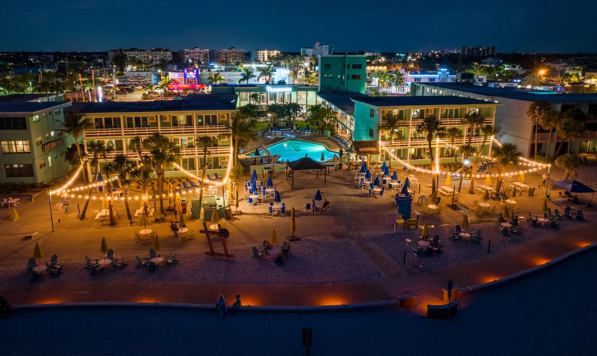Thunderbird Beach Resort 金银岛 外观 照片