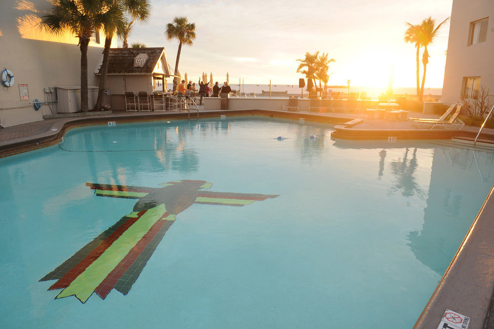 Thunderbird Beach Resort 金银岛 外观 照片
